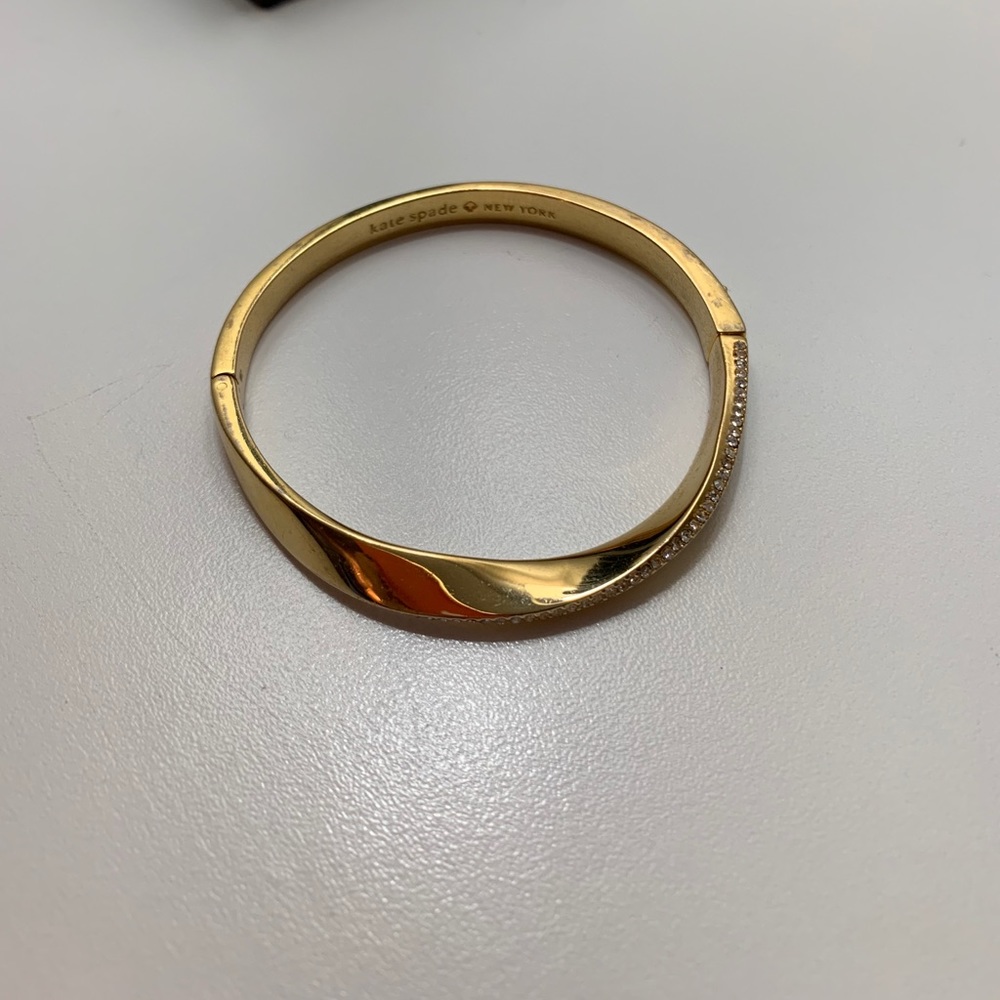 Kate Spade Do the Twist Bangle